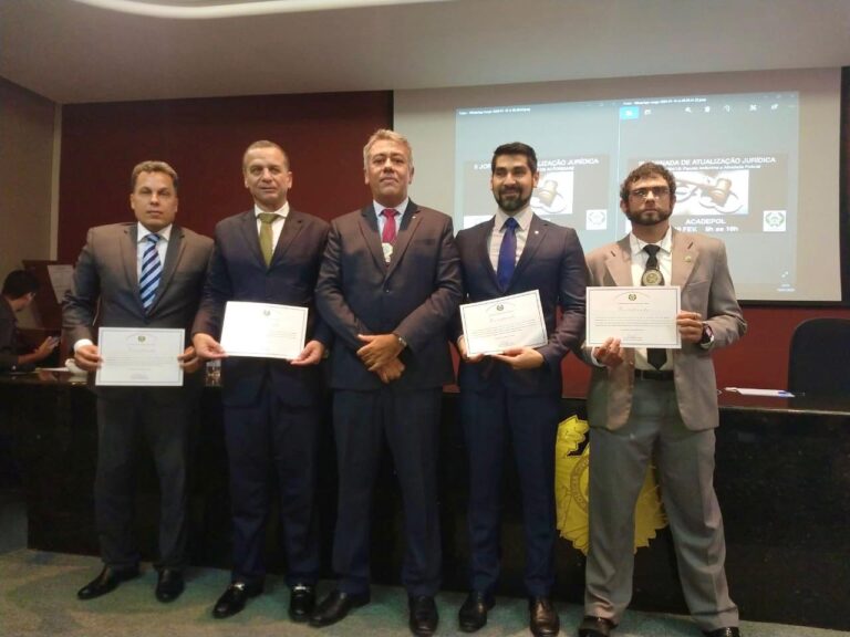 Criminalista James Walker proferiu Palestra na ACADEPOL